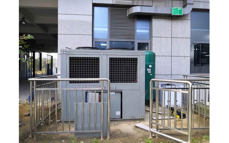 風冷式冷水機現場案例